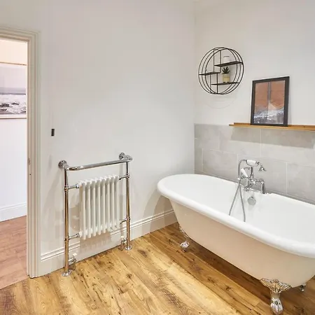 Semesterbostad Burnsyde House - With Sea Views Saltburn-by-the-Sea