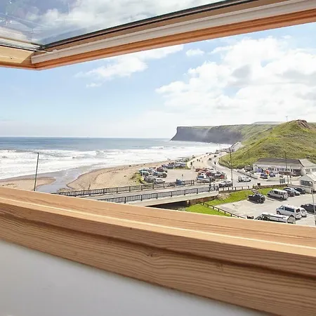 Burnsyde House - With Sea Views Casa de Férias *