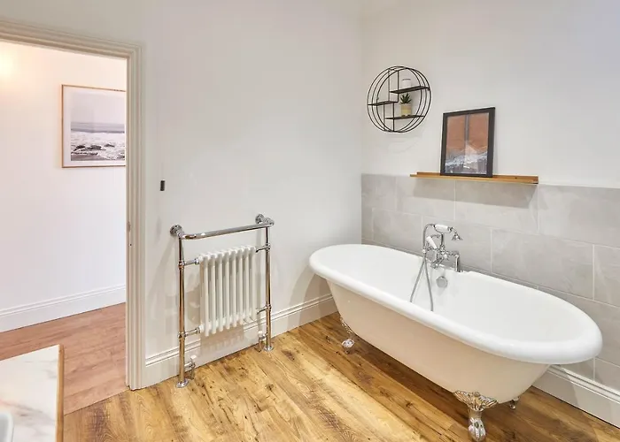 Holiday home Burnsyde House - With Sea Views Saltburn-by-the-Sea