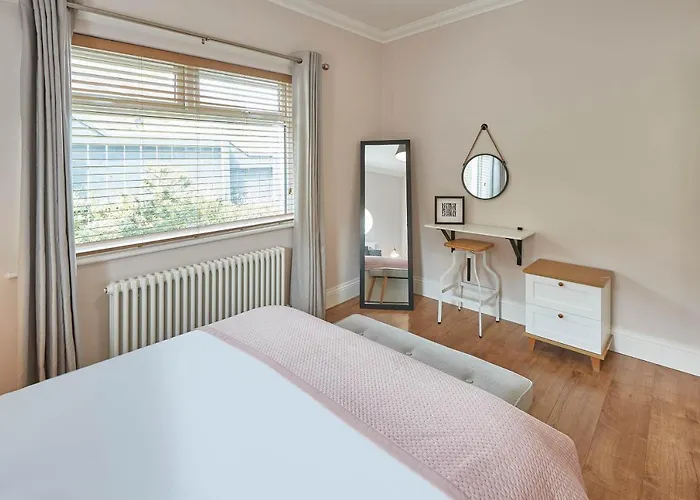 Holiday home Burnsyde House - With Sea Views