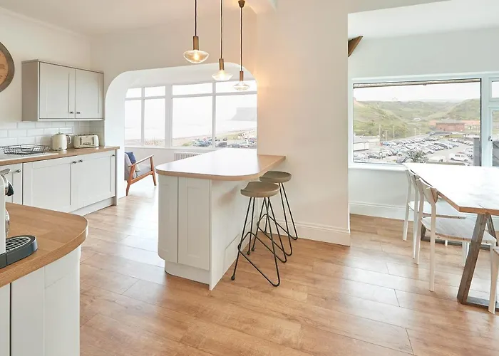 Holiday home Burnsyde House - With Sea Views Saltburn-by-the-Sea