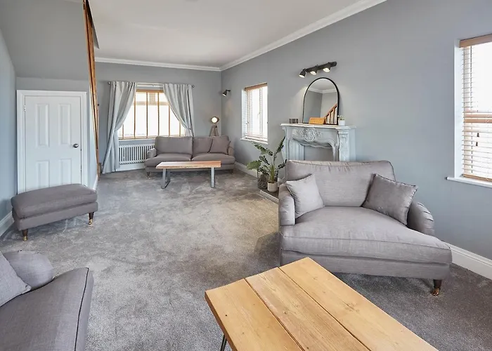 Burnsyde House - With Sea Views Saltburn-by-the-Sea